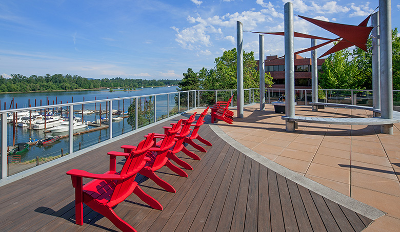 Boathouse Housing Johns Landing Portland