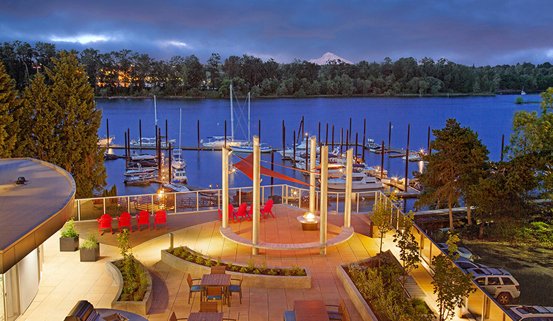 Boathouse Housing Johns Landing Portland