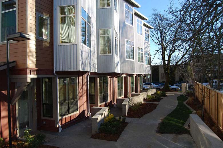 Steelhead Townhouses Student Housing Eugene Oregon